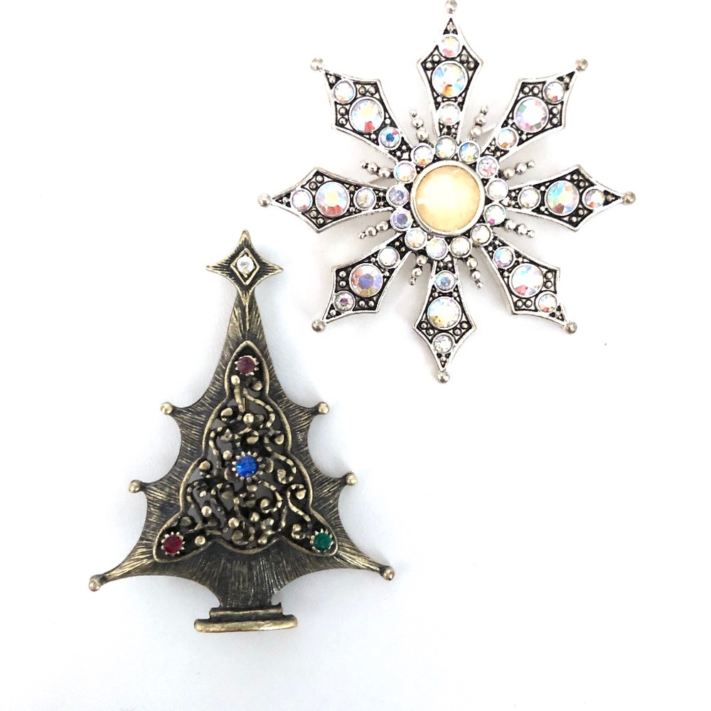Pair Christmas Brooches